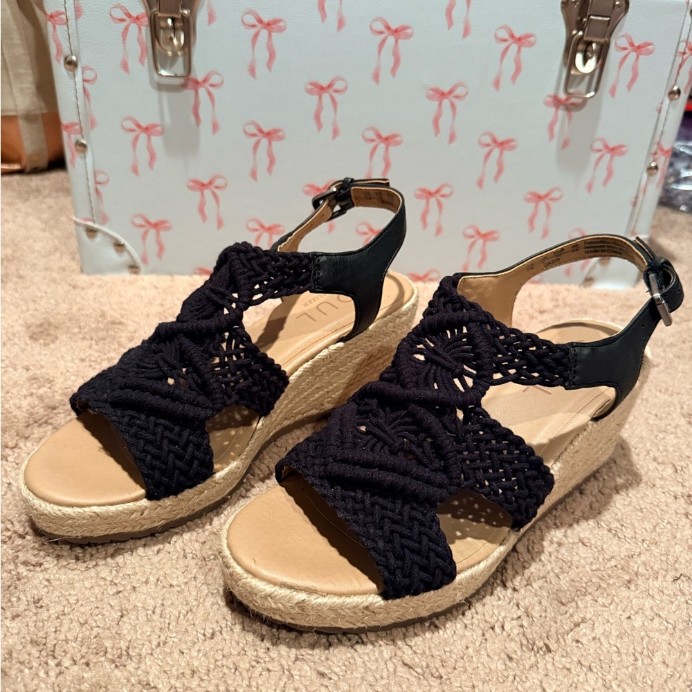 Naturalizer Soul Oasis Black Macrame Wedge Sandals